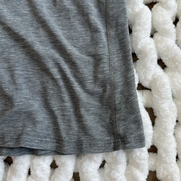 Lululemon Tank Top Gray Size 8 - Picture 6 of 6